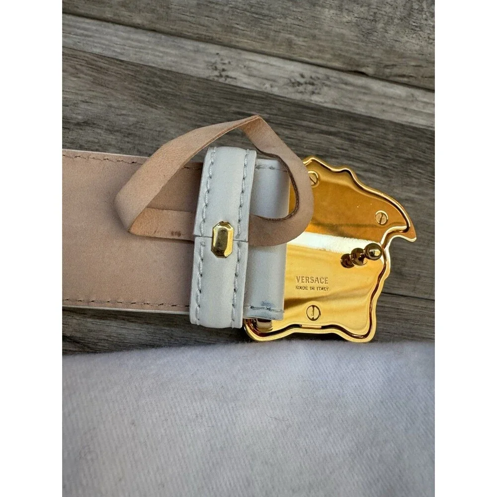 Versace Medusa Biggie 3D Gold Buckle White Leather Belt Size 115/46 w/ Dust Bag